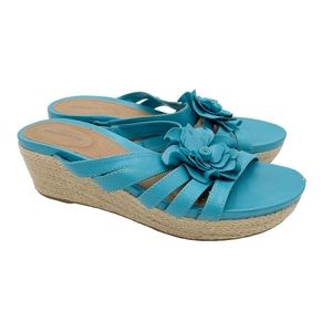 Solesenseability Mona Blue Faux Leather Flower Embellished Wedge Sandals 9.5